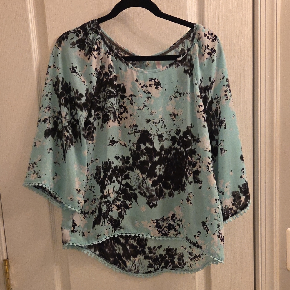 Xhilaration Floral Blouse - Light Blue and Black